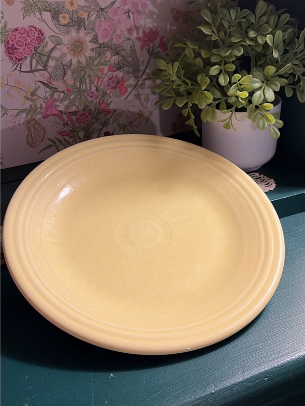 Homer Laughlin Pale Yellow Ceramic Dinner Plate